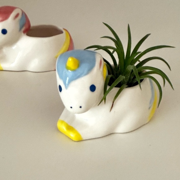 Mini Unicorn Planters - Picture 2 of 12